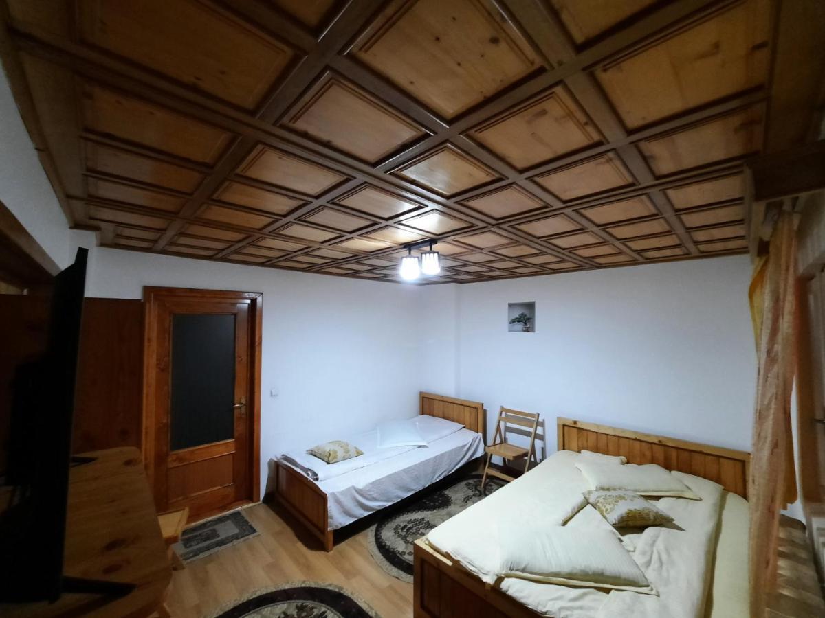 Pensiunea Casa Soarelui Podu Dimbovitei Ngoại thất bức ảnh