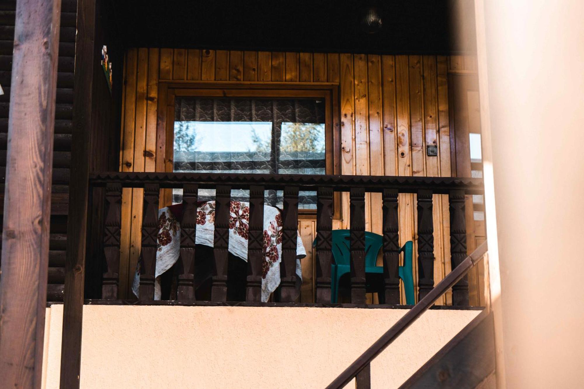 Pensiunea Casa Soarelui Podu Dimbovitei Ngoại thất bức ảnh